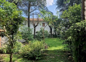 Giardino - Villa via Bordone Paris, 29, Induno Olona - foto 7