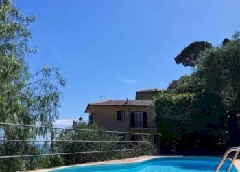 Piscina - Villa via Milite Ignoto, Recco - foto 5