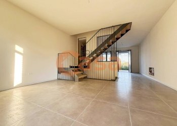 Foto 1 - Villa Loc. Turro, Podenzano - photo 1