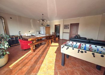 Salone - Villa corso Torino, Asti - photo 21