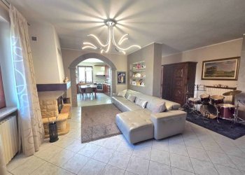 Salone - Villa corso Torino, Asti - photo 8