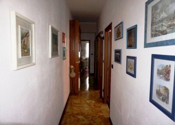 Corridoio - Trilocale via Generale Manfredo Fanti, 10, Genova (zona Sampierdarena) - foto 3