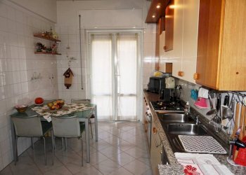 Cucina - Trilocale via Generale Manfredo Fanti, 10, Genova (zona Sampierdarena) - foto 6