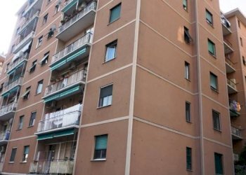 Facciata - Trilocale via Generale Manfredo Fanti, 10, Genova (zona Sampierdarena) - foto 20