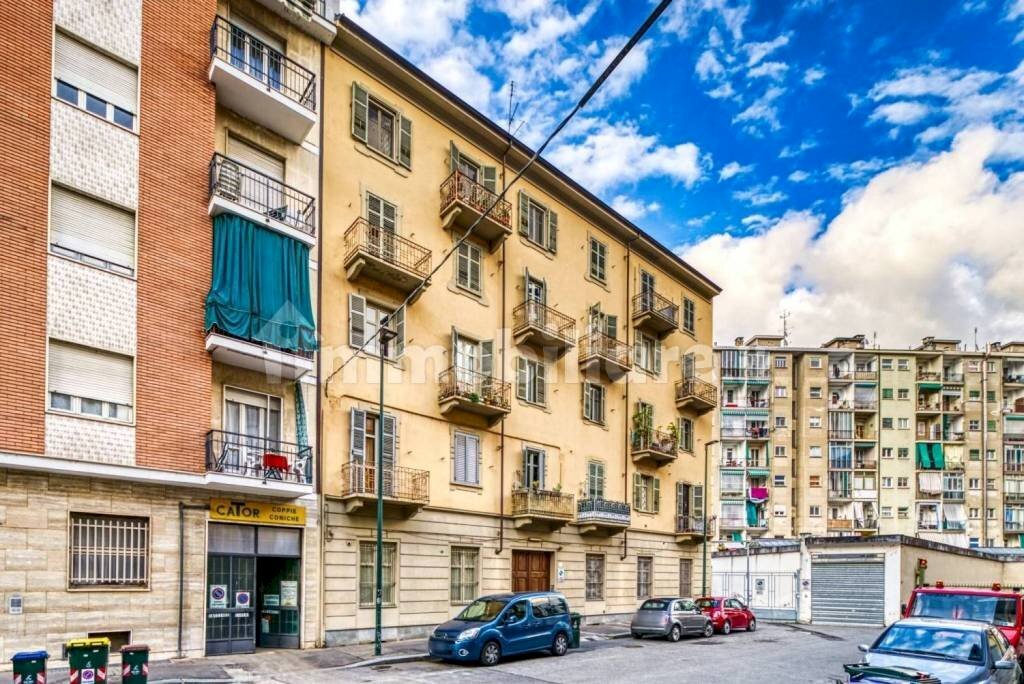 Facciata - Three-room apartment via Rimini, 9, Torino - photo 2