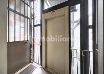 Ascensori - Three-room apartment via Rimini, 9, Torino - photo 6