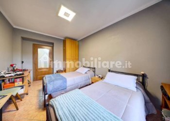 Camera da letto - Three-room apartment via Rimini, 9, Torino - photo 15