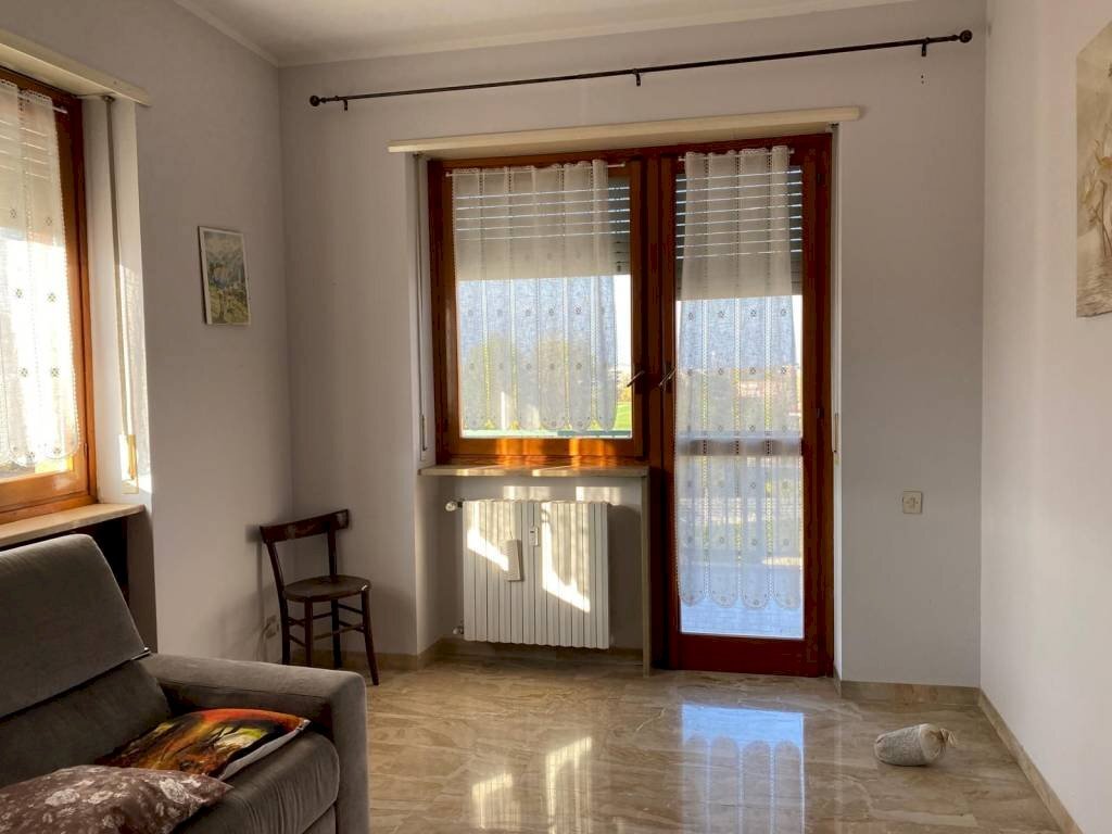 Salone - Trilocale via Alessandro Manzoni, 21, Mondovì - foto 2