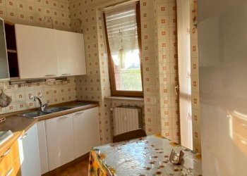 Cucina - Trilocale via Alessandro Manzoni, 21, Mondovì - foto 5