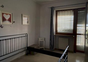 Camera da letto - Three-room apartment via Alessandro Manzoni, 21, Mondovì - photo 6