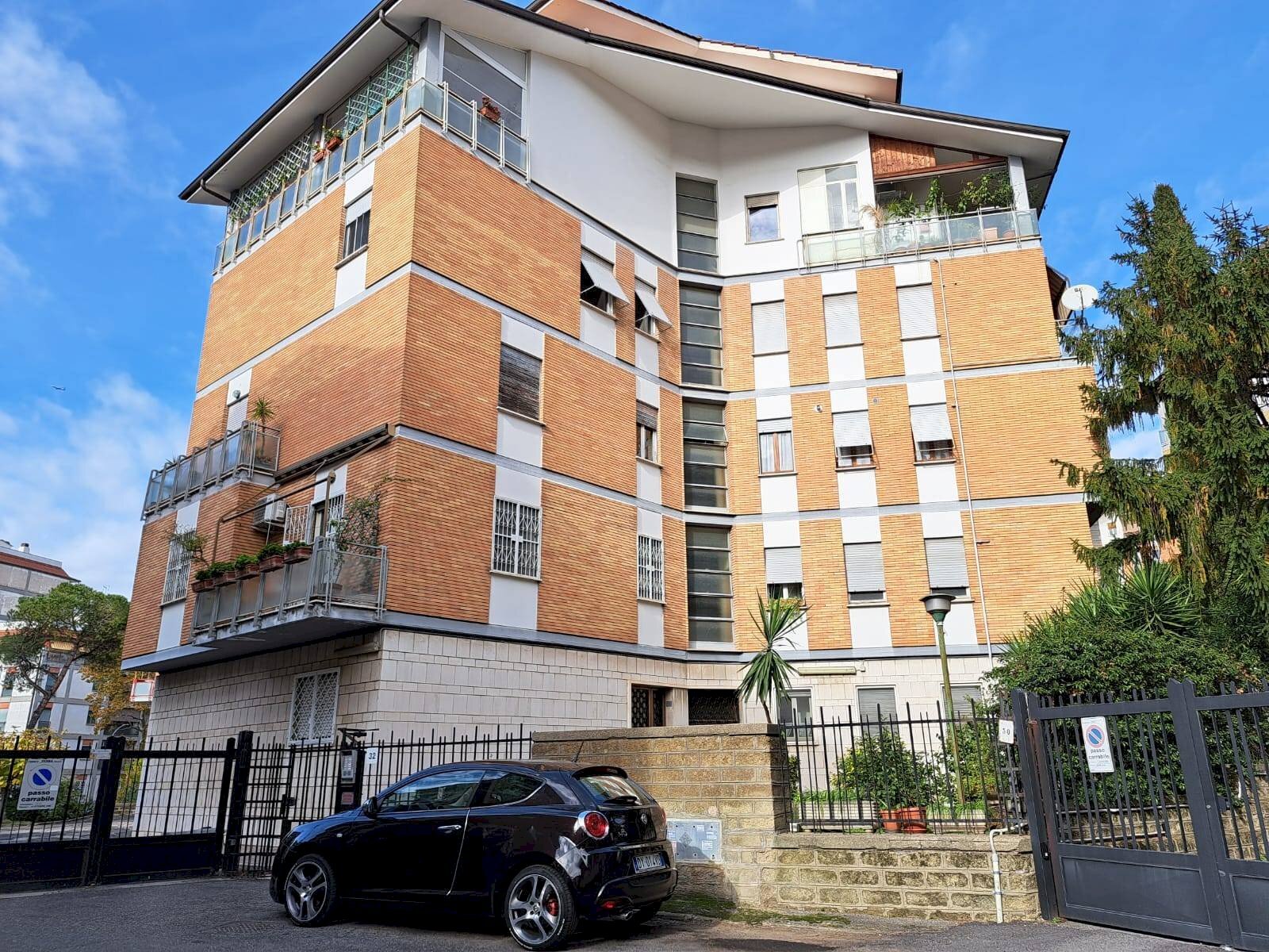 Foto 1 - Trilocale Via Gabrio Casati, Roma - foto 1