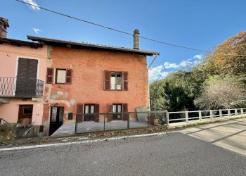 Facciata - Villa a Schiera via Passaggio, 22, Camandona - foto 1
