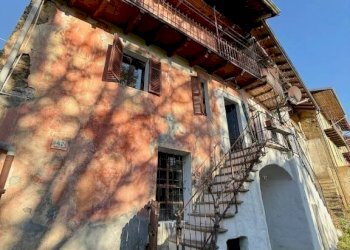 Facciata - Villa a Schiera via Passaggio, 22, Camandona - foto 33