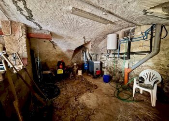 Cantina - Villa a Schiera via Passaggio, 22, Camandona - foto 36