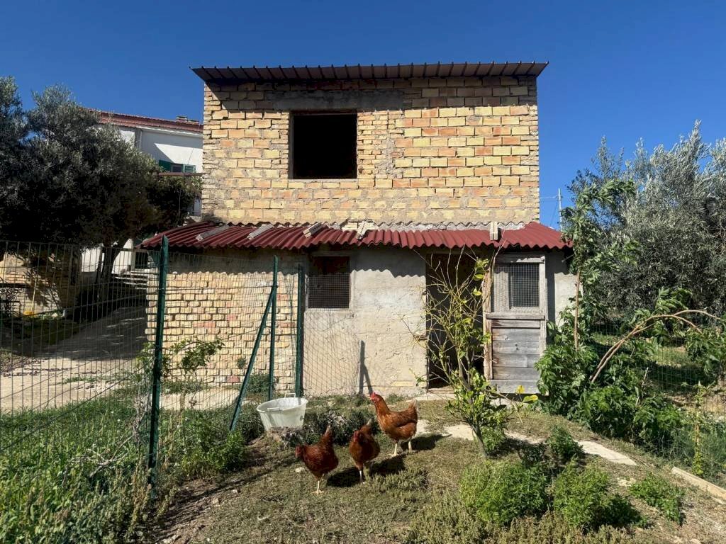 Facciata - Rustico via Colli, 25, Torrevecchia Teatina - foto 3