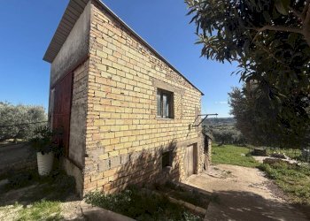 Facciata - Rustico via Colli, 25, Torrevecchia Teatina - foto 2