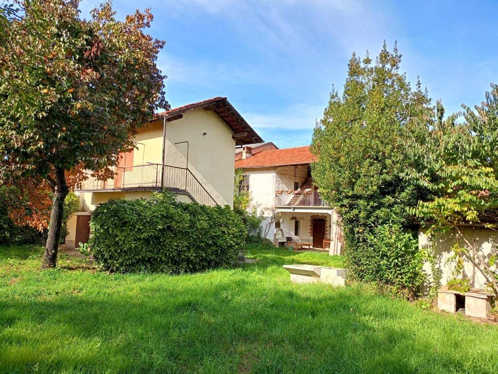 Giardino - Rustic via Castellar, 41/43, Boves - photo 3