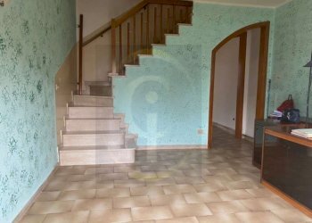 salotto - Villa a Schiera Brescia - foto 1