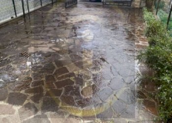 cortile fronte - Villa a Schiera Brescia - foto 2