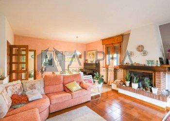 Salone - Quadrilocale via Pablo Neruda, Mercato Saraceno - foto 1