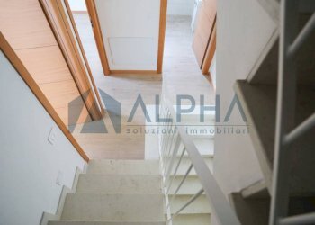 Scala - Villa via Larga di Pievesestina, Cesena - foto 20