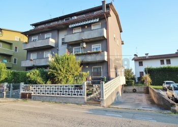 facciata.JPG - Mansarda Via Venezia 23, Sarego - foto 2