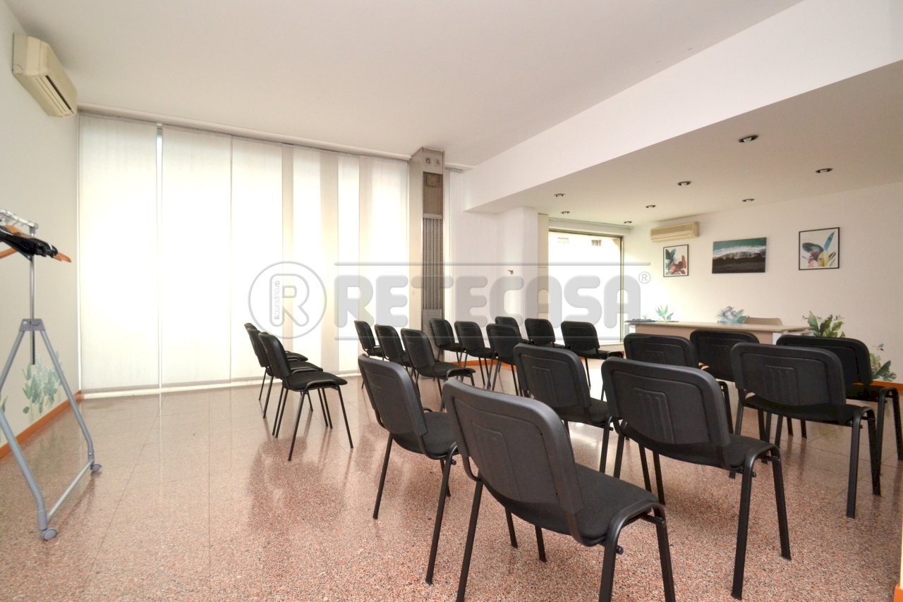 Retecasa_Valdagno Sala riunioni - Locale Commerciale Valdagno - foto 1