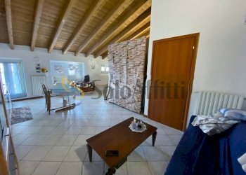 xxl (1).jpg - One-room apartment Zelo Buon Persico - photo 2