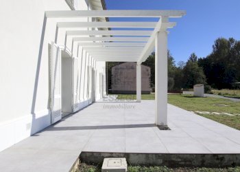 vendesi casa colonica moderna con giardino IMG_815 - Villa Via Don Emilio Angeli, Lucca - foto 4