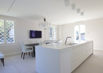 vendesi casa colonica moderna con giardino IMG_812 - Villa Via Don Emilio Angeli, Lucca - foto 19