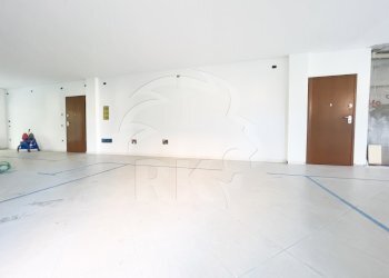 LOCALE COMMERCIALE (7).JPG - Locale Commerciale Viale Cinque Martiri 12, Mirandola - foto 11