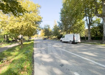 LOCALE COMMERCIALE (15).JPG - Locale Commerciale Viale Cinque Martiri 12, Mirandola - foto 18