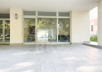 LOCALE COMMERCIALE (16).JPG - Locale Commerciale Viale Cinque Martiri 12, Mirandola - foto 19