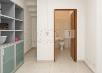 IMG_3741.JPG - Locale Commerciale Via Riviera Berica 61, Barbarano Mossano - foto 2