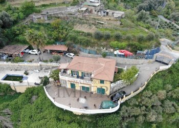 Casa indipendente Corso Nizza 9, Ventimiglia - foto 1