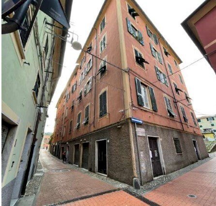 2.jpg - Commercial Premises Via Beata Chiara 12 R, Genova - photo 1