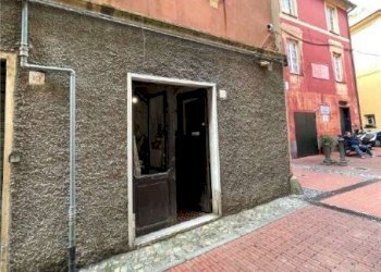 7.jpg - Locale Commerciale Via Beata Chiara 12 R, Genova - foto 6