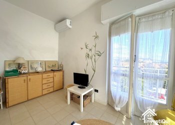 CAMERA/SOGGIORNO - Trilocale Via Enrico Toti 1, Loano - foto 9