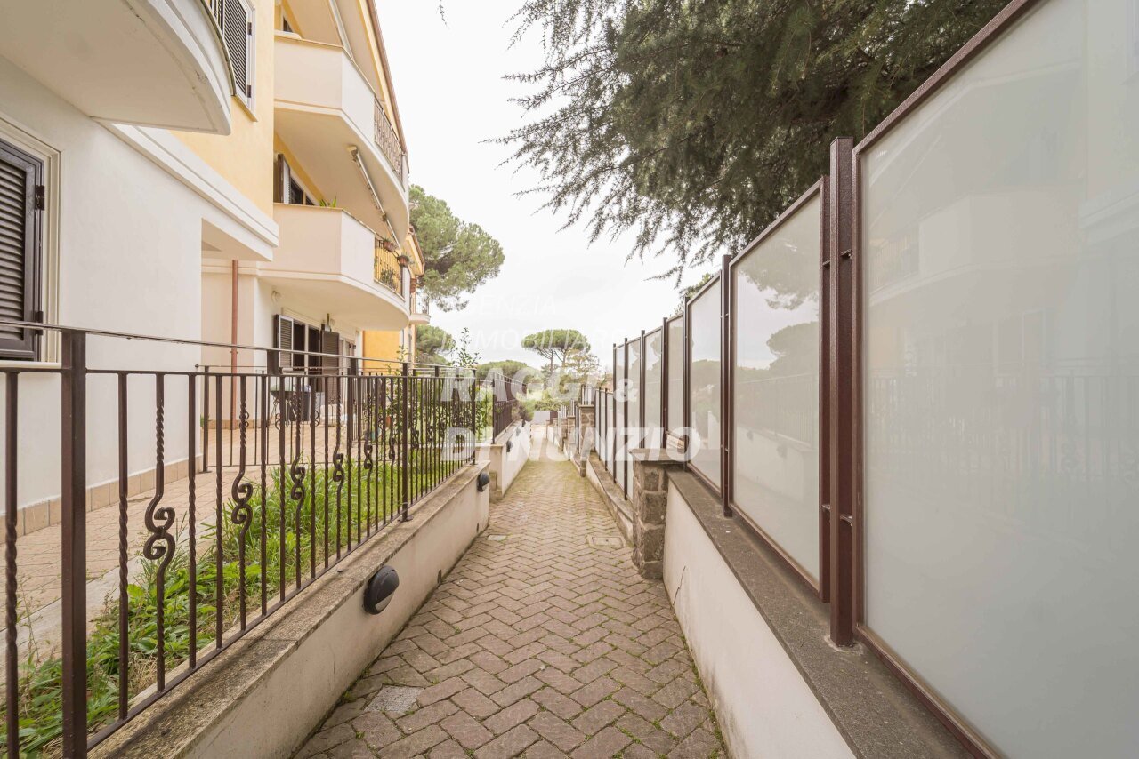 0003.jpg - Bilocale Via Antonio Segni 13, Marino - foto 3