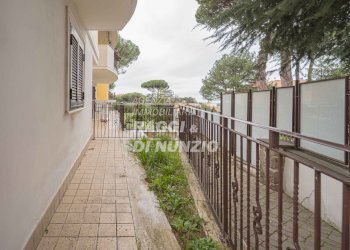 0005.jpg - Bilocale Via Antonio Segni 13, Marino - foto 5