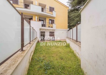 0010.jpg - Bilocale Via Antonio Segni 13, Marino - foto 10