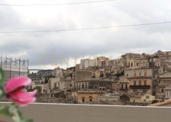 IMG_2219.JPG - Villa Strada Pellico 26, Modica - foto 16