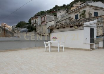 IMG_2226.JPG - Villa Strada Pellico 26, Modica - foto 23