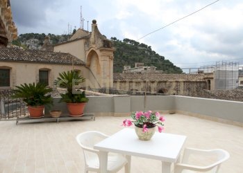 IMG_2234.JPG - Villa Strada Pellico 26, Modica - foto 28