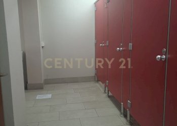 PHOTO-2025-10-15-15-03-55 (1).jpg - Commercial Premises Via Galileo Galilei 3, Verona - photo 6