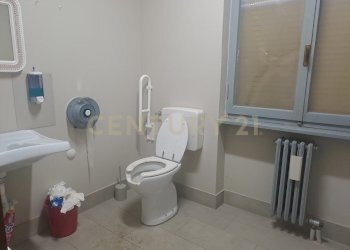 PHOTO-2025-10-15-15-03-54.jpg - Commercial Premises Via Galileo Galilei 3, Verona - photo 10