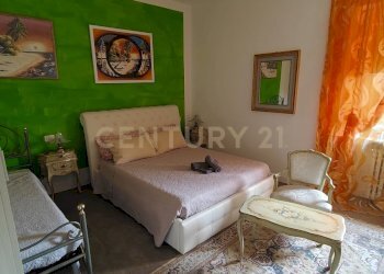 prima camera.jpg - Appartamento Stradone Santa Lucia 109, Verona - foto 1