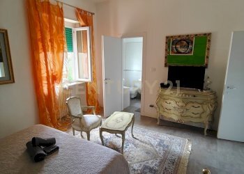 prima camera (2).jpg - Appartamento Stradone Santa Lucia 109, Verona - foto 9