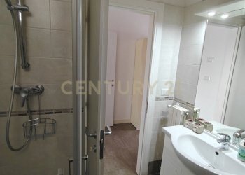 bagno terza camera (1).jpg - Appartamento Stradone Santa Lucia 109, Verona - foto 17