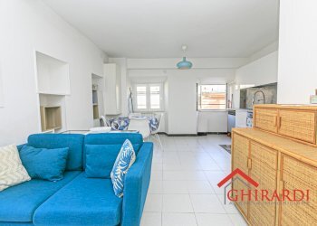 1.1 INGRESSO.jpg - Appartamento VIA R.A.VIGNA 8, Genova - foto 3